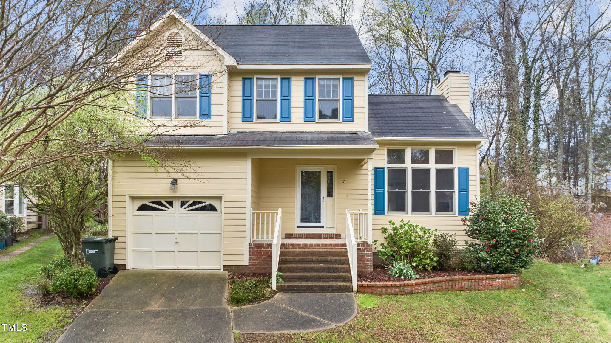7 Kerr Court Durham, NC 27713 - Photo 2 of 34 13-web-or-mls-DJI_0849