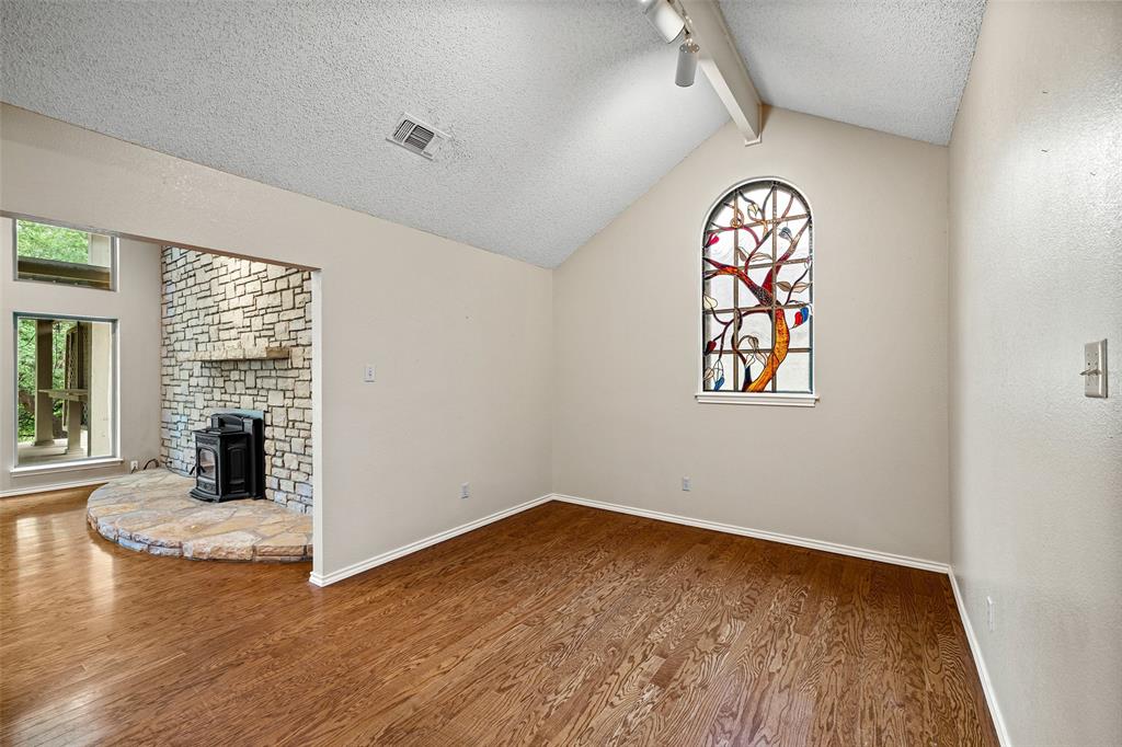 10100 Ravenswood Road Granbury, TX 76049 - Photo 14 of 40