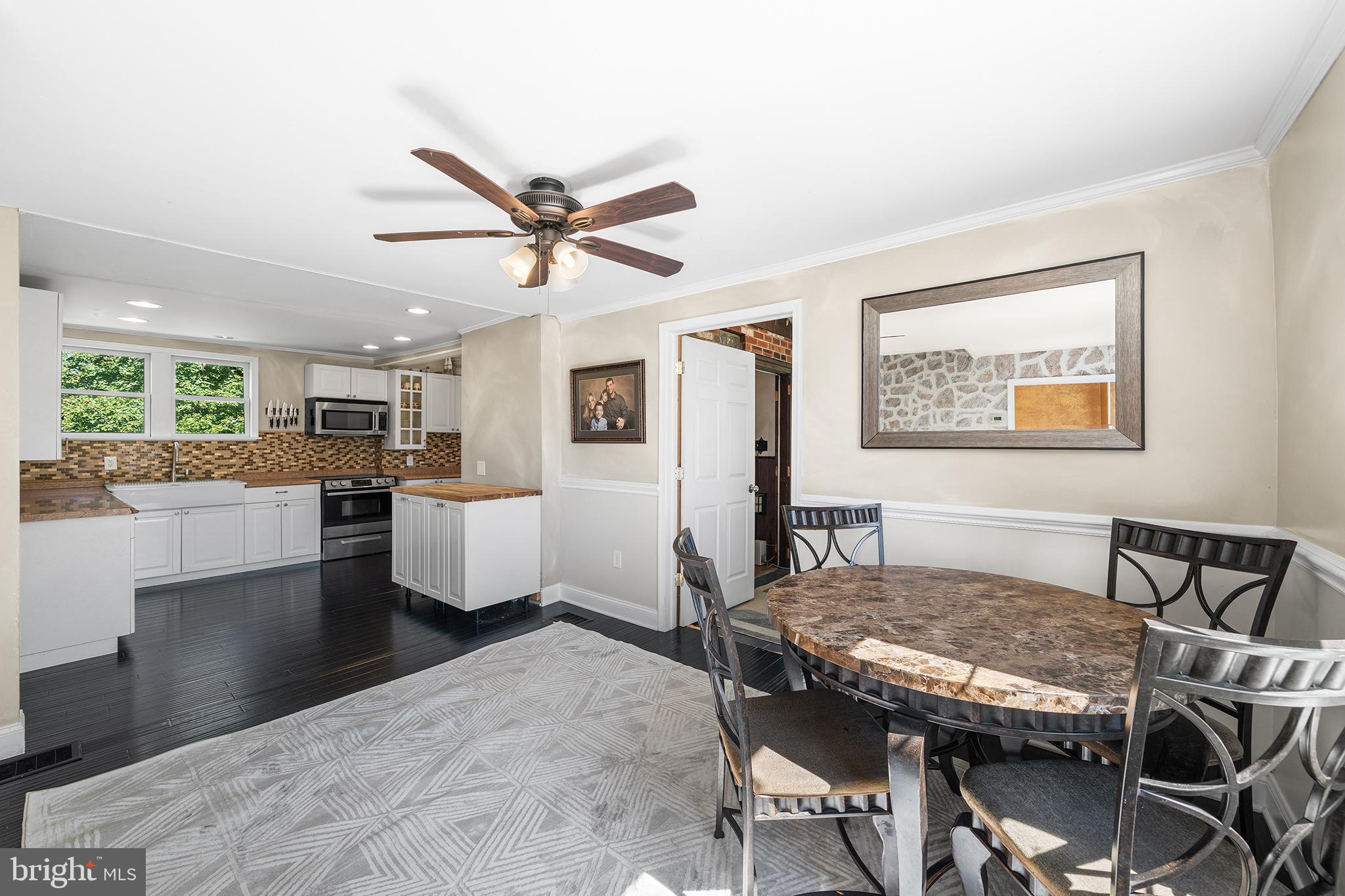 787 North Lewis Road Royersford, PA 19468 - Photo 4 of 53 a view of a dining room with furniture and a livingroom