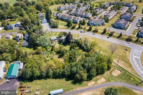 $585,000 | 787 North Lewis Road, Royersford, PA 19468