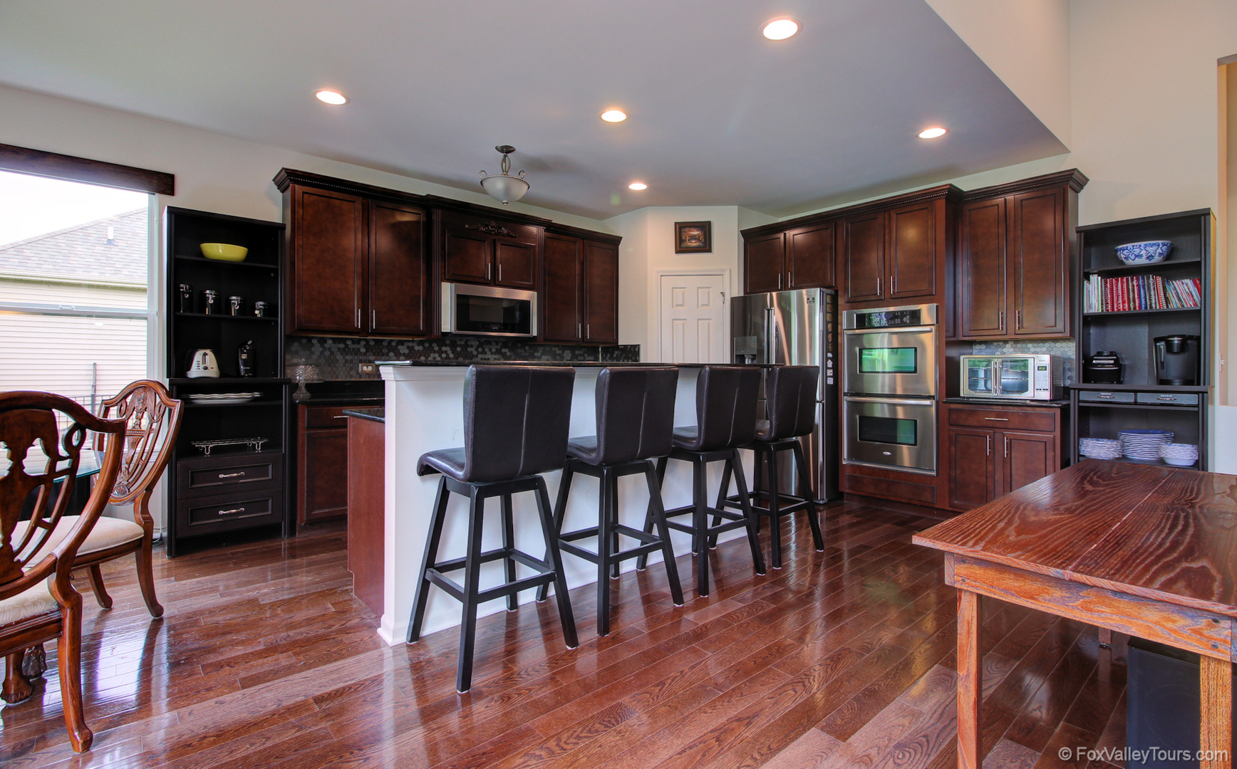 1070 Deerpath Road Aurora, IL 60506 - Photo 24 of 53 Gallery Image 24