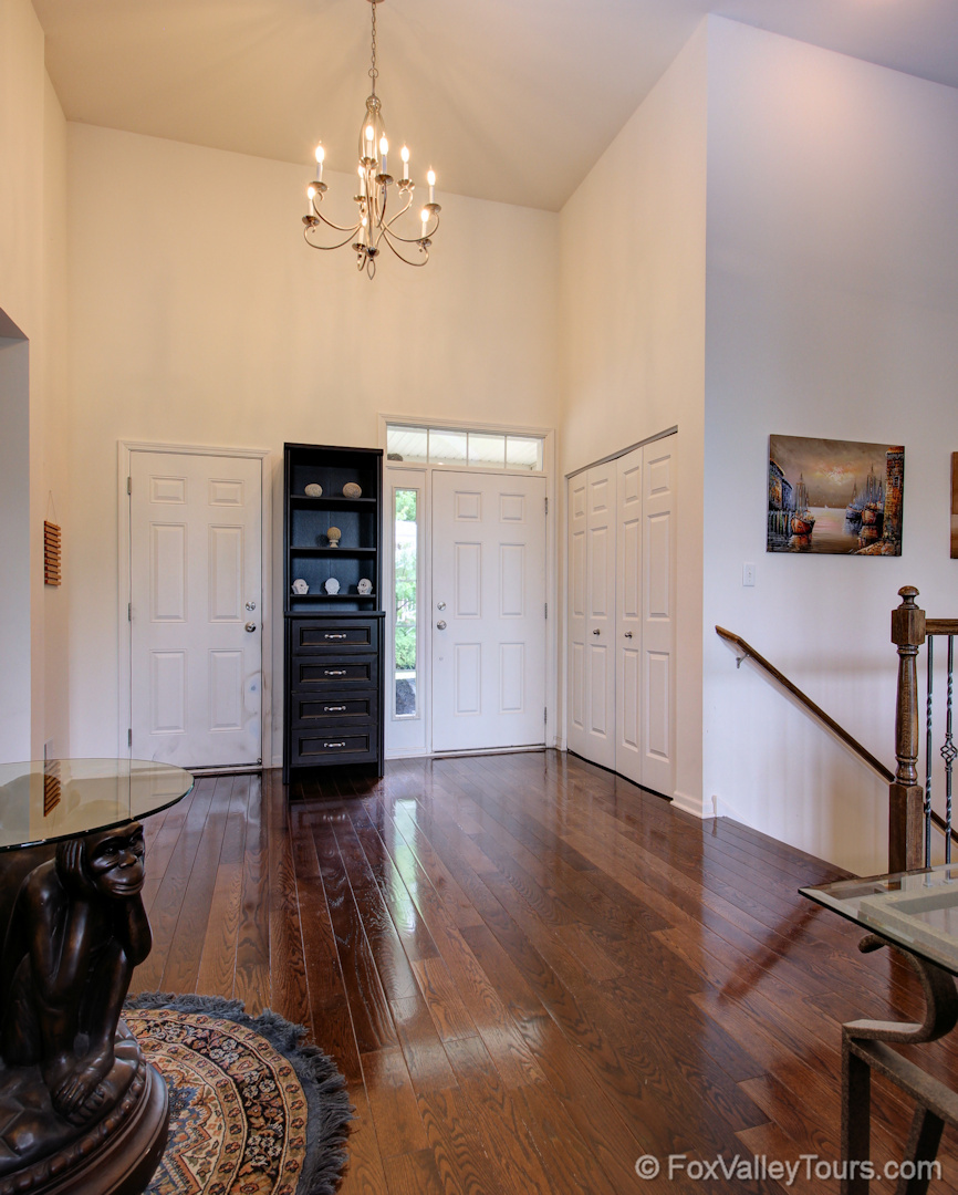 1070 Deerpath Road Aurora, IL 60506 - Photo 9 of 53 Gallery Image 9