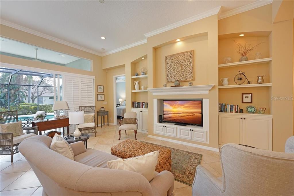 12708 Stone Ridge Place Lakewood Ranch, FL 34202 - Photo 6 of 54 Gallery Image 6