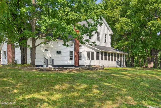 $595,000 | 501 Union Avenue, Saratoga Springs, NY 12866