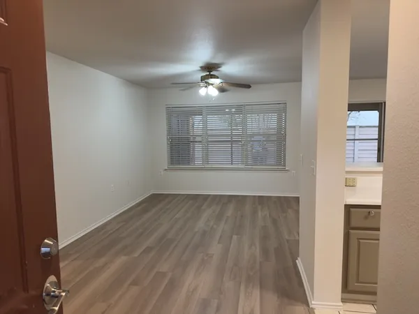 $1,700 | 109 Plover Pass, Georgetown, TX 78633