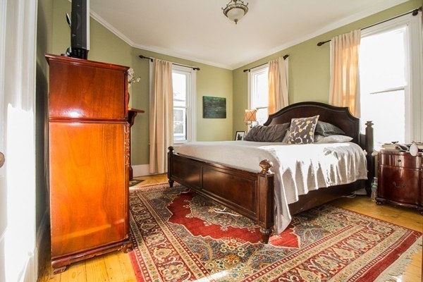 158 Cypress Street Brookline, MA 02445 - Photo 16 of 23