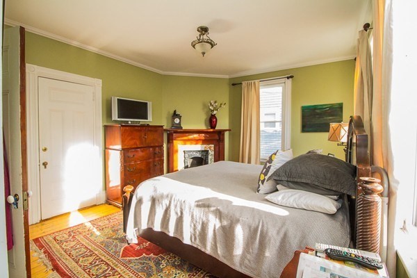 158 Cypress Street Brookline, MA 02445 - Photo 17 of 23