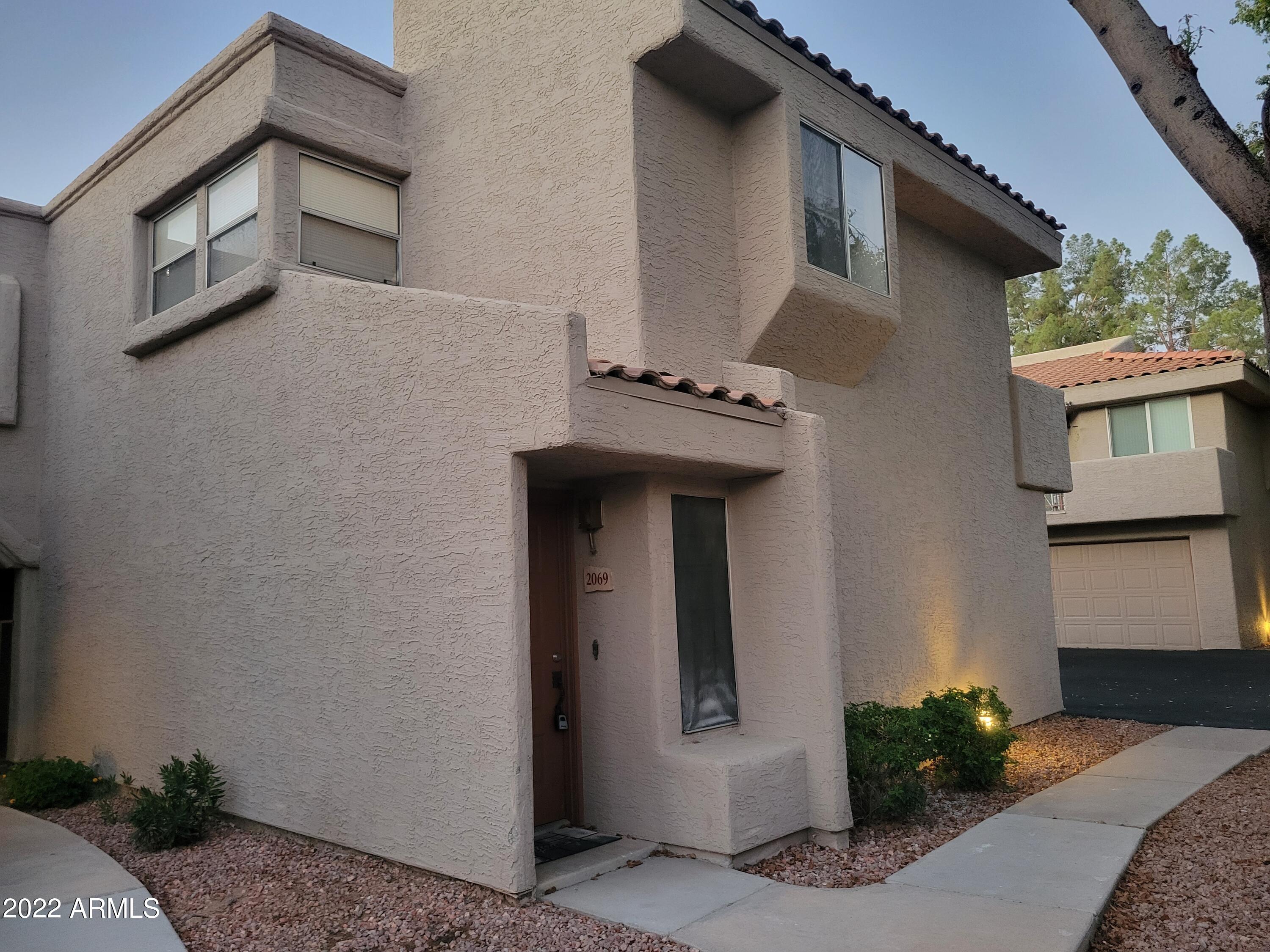 2834 South Ext Road, Unit 2069 Mesa, AZ 85210 - Photo 4 of 40 20220524_194059