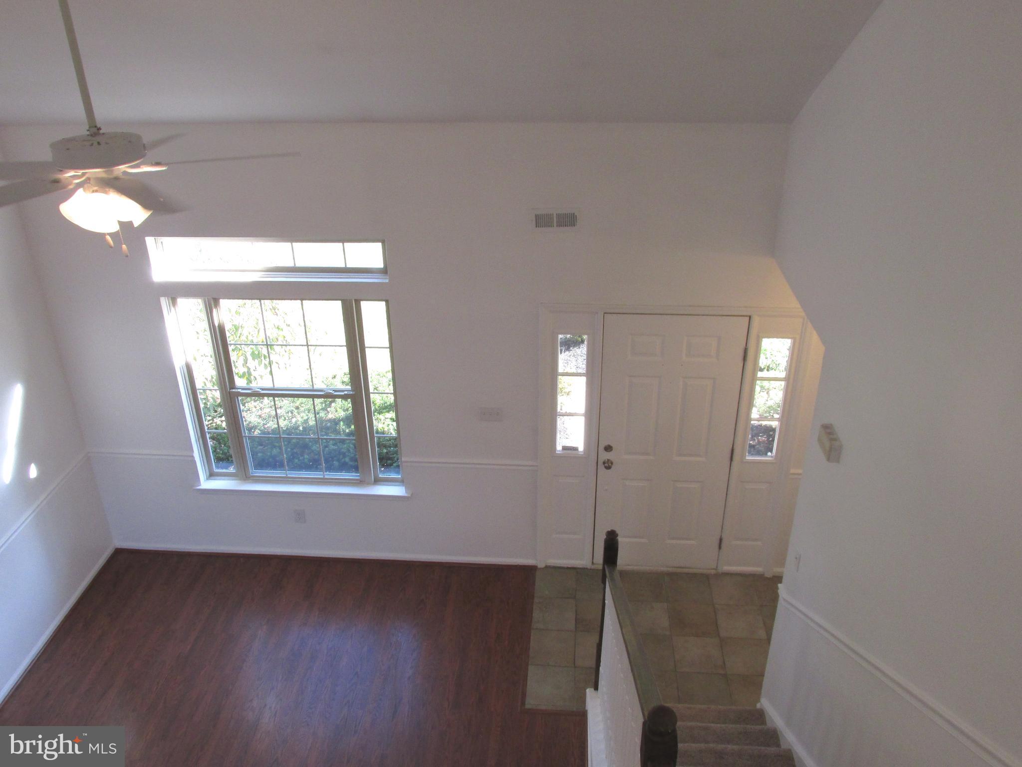 71 Springcress Drive Delran, NJ 08075 - Photo 18 of 35 Cathedral ceilings!