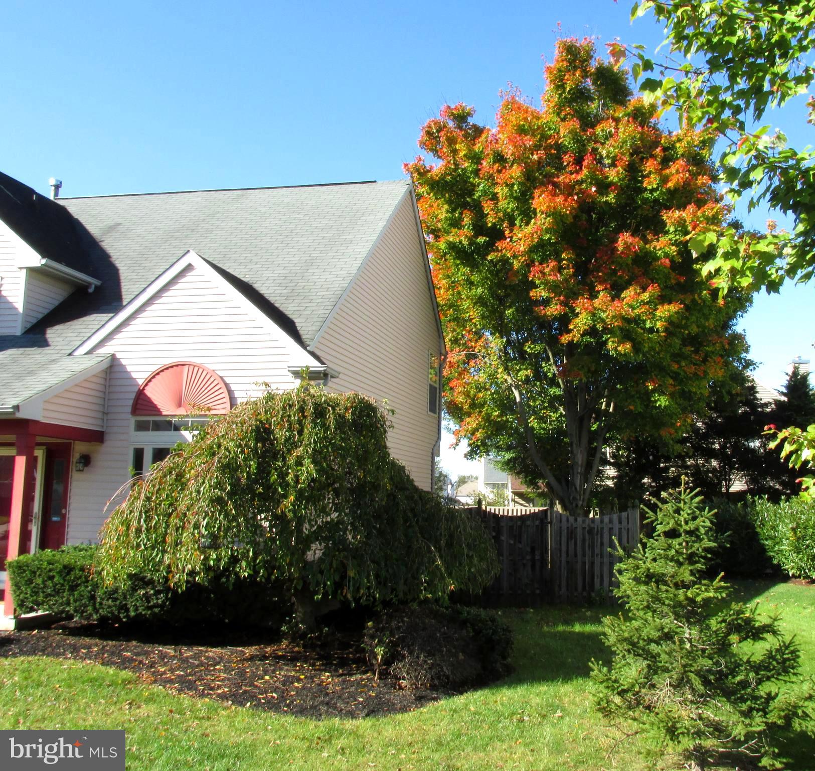 71 Springcress Drive Delran, NJ 08075 - Photo 3 of 35 Stunning!
