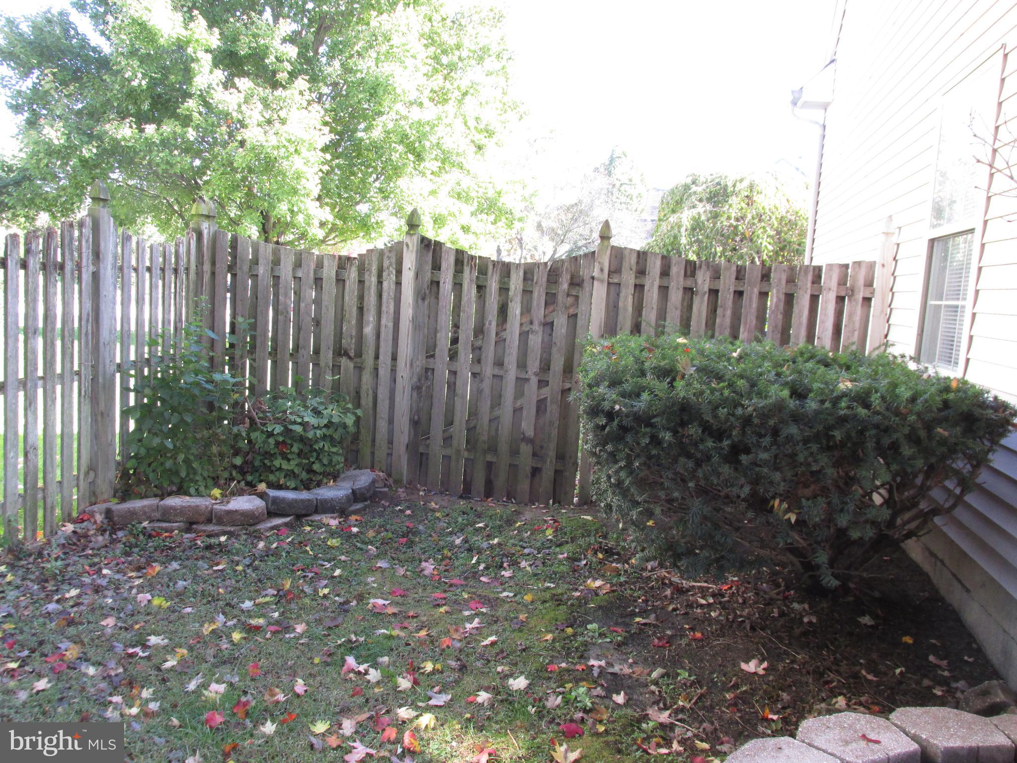 71 Springcress Drive Delran, NJ 08075 - Photo 34 of 35 All fenced in!