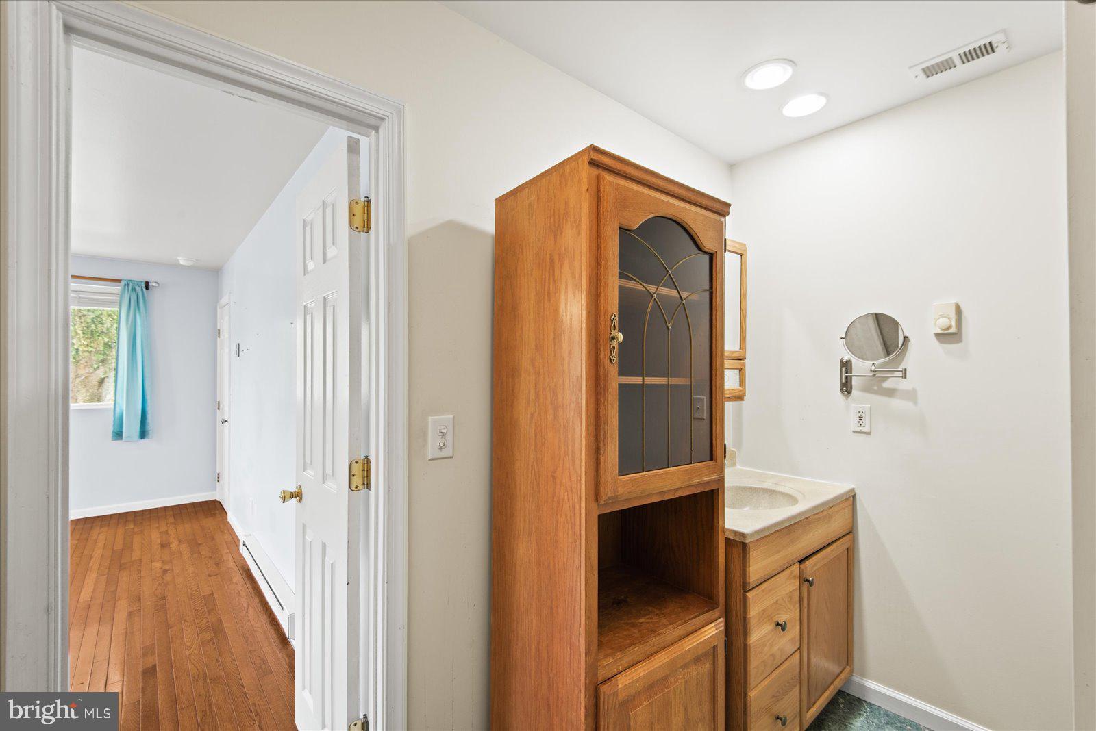 306 Locust Avenue Colonial Beach, VA 22443 - Photo 20 of 52