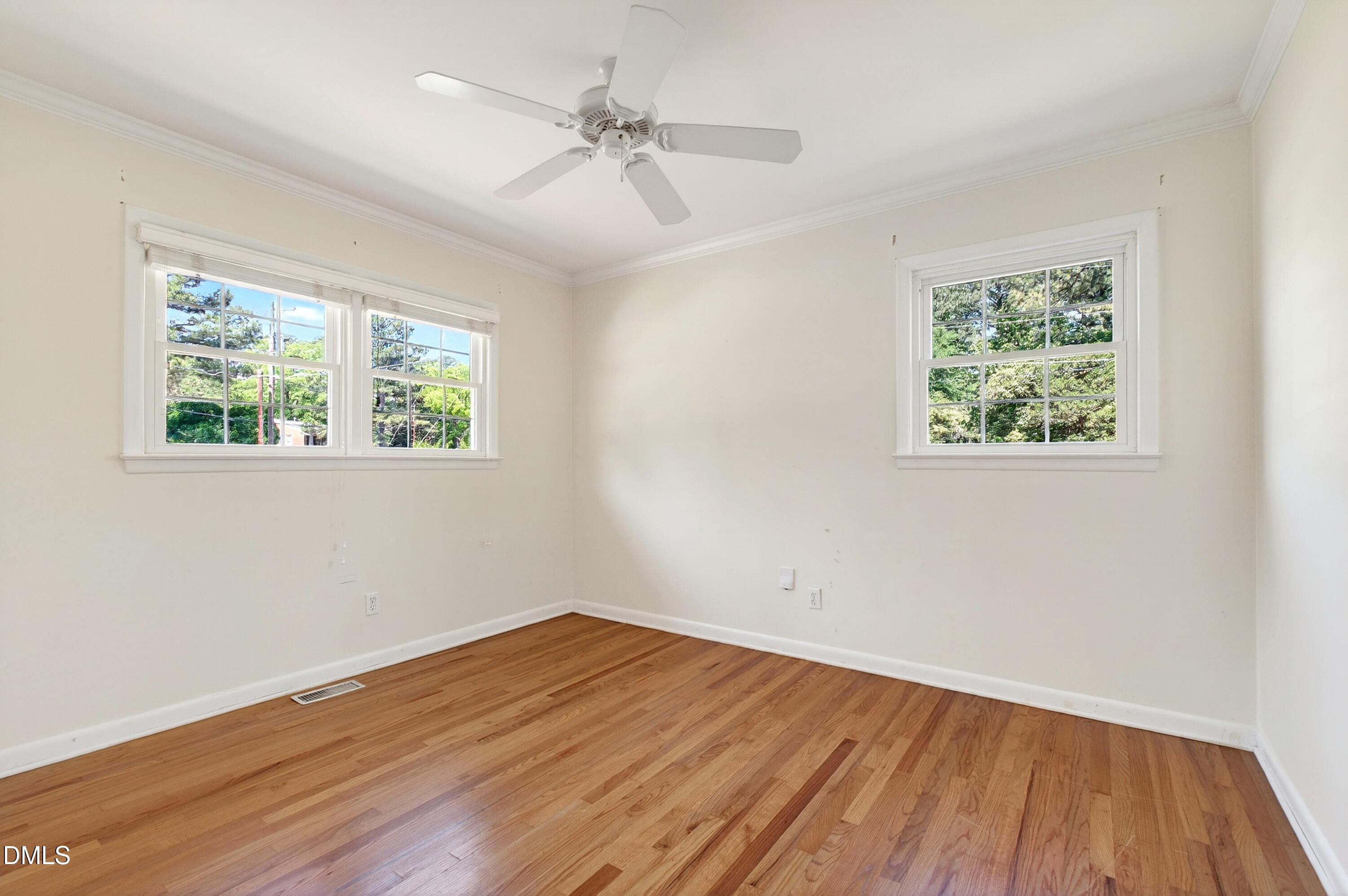 2467 Milburnie Road Raleigh, NC 27610 - Photo 5 of 34 Milburnie (30)