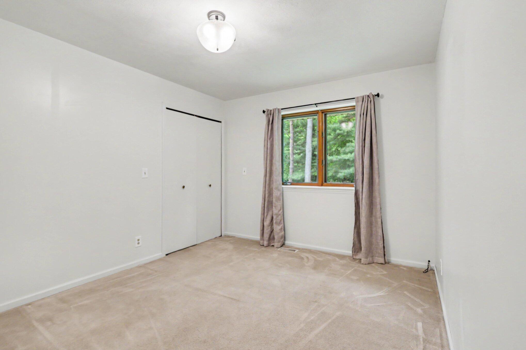 2985 West Kirby Road Battle Creek, MI 49017 - Photo 22 of 31 019_file_6279