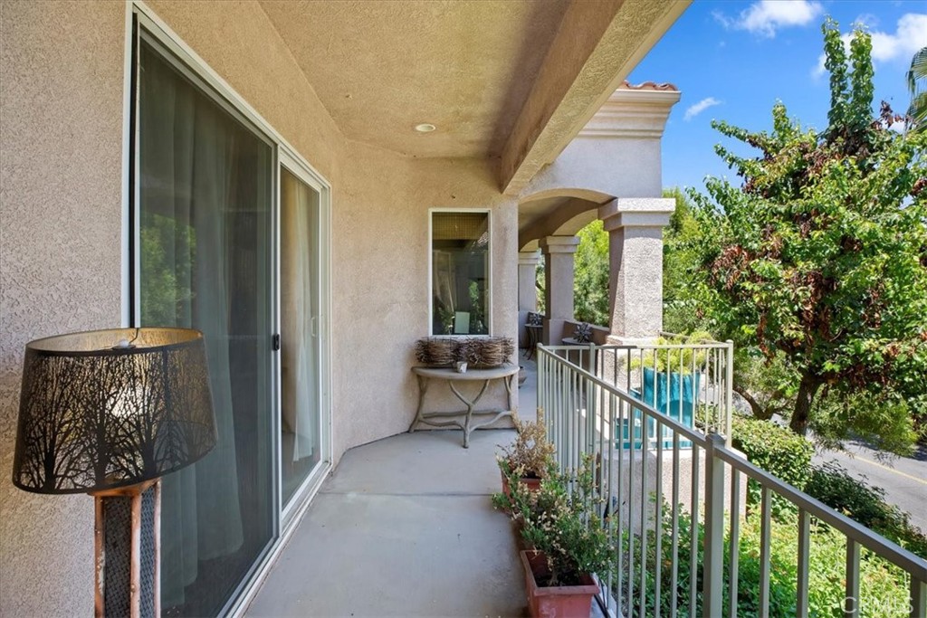 5614 Queen Palms Drive Riverside, CA 92506 - Photo 15 of 50