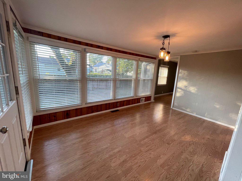 895 Lower Ferry Road Ewing, NJ 08628 - Photo 12 of 25