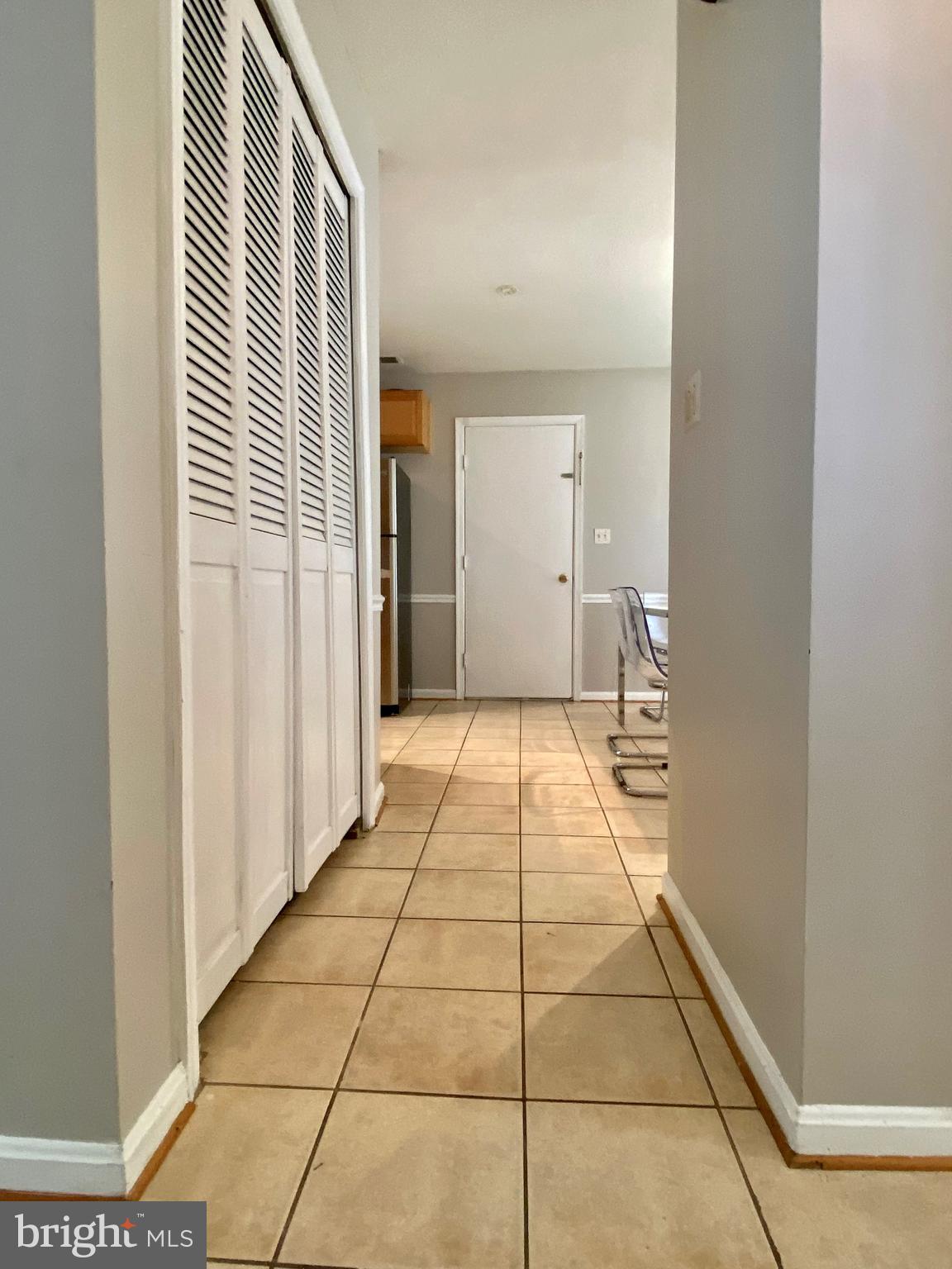12412 Ransom Drive Glenn Dale, MD 20769 - Photo 5 of 22 Hallway to kitchen and breakfast area