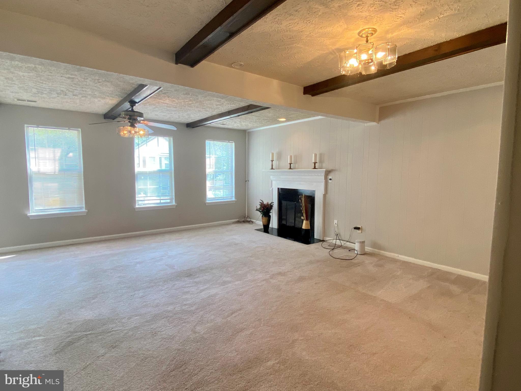 12412 Ransom Drive Glenn Dale, MD 20769 - Photo 10 of 22 Family room