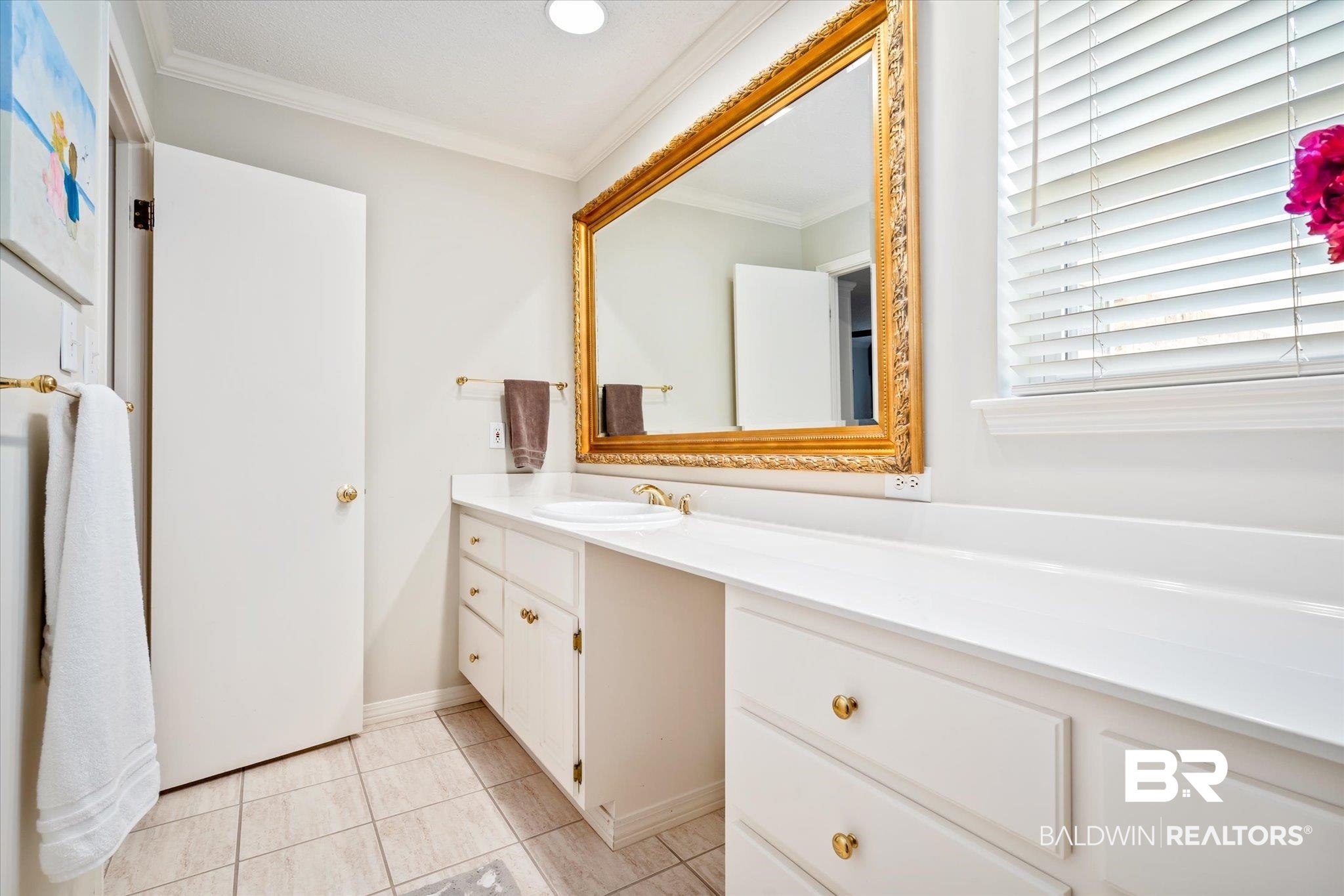 4587 Hawthorne Place Mobile, AL 36608 - Photo 17 of 32 MASTER BATHROOM AREA 1