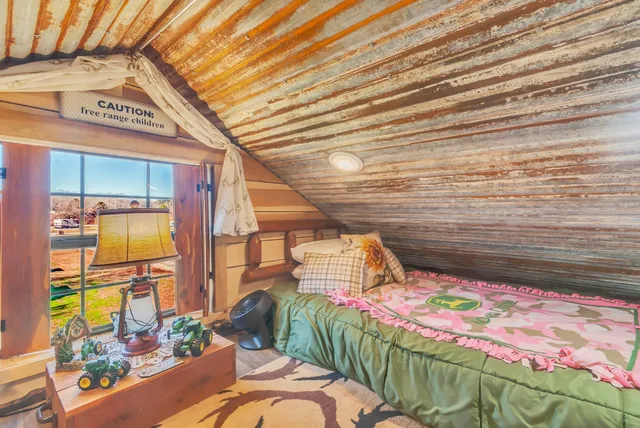 $269,900 | 194 Creekside Lane, Westpoint, TN 38486