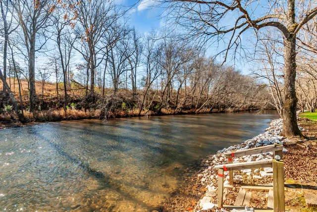 $269,900 | 194 Creekside Lane, Westpoint, TN 38486