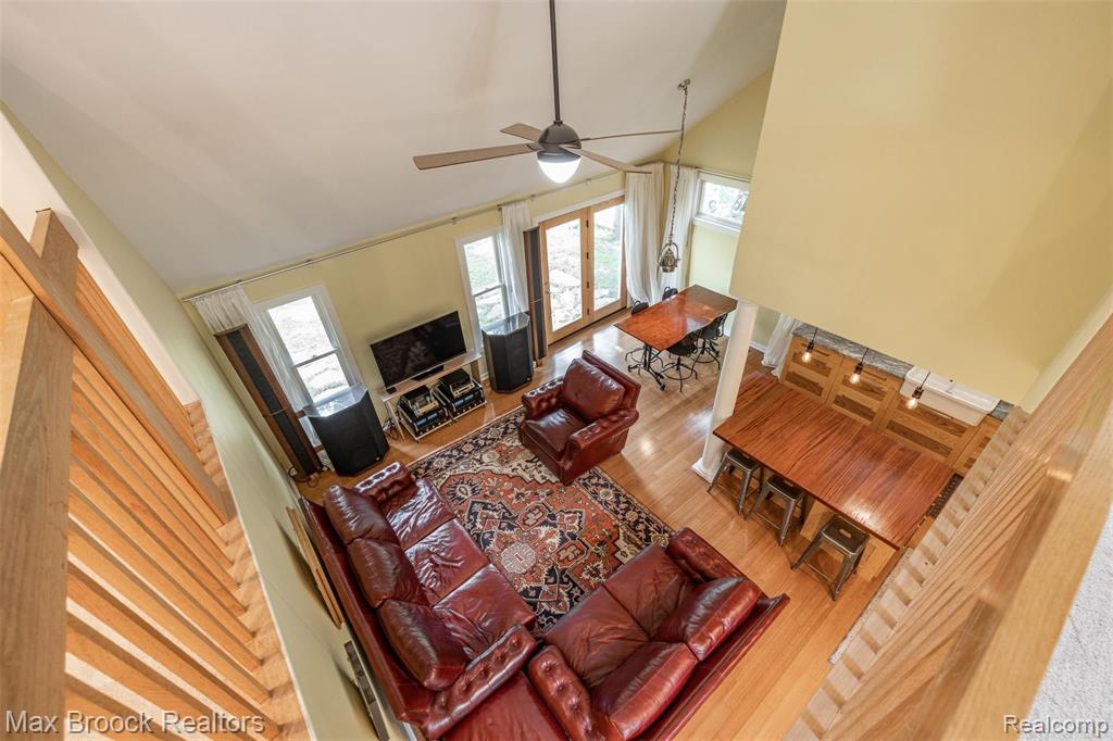 1709 Inverness Street Sylvan Lake, MI 48320 - Photo 20 of 33