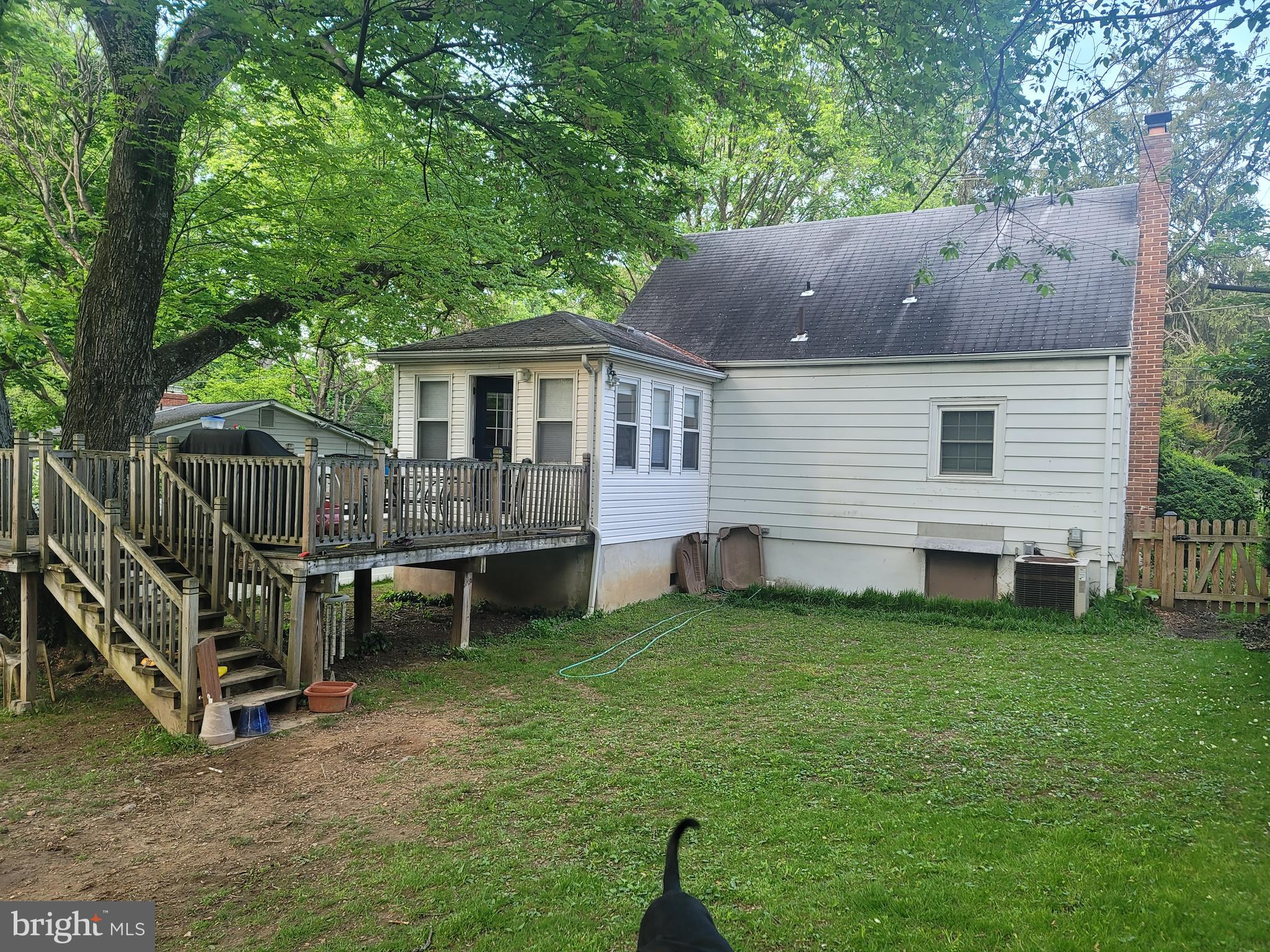 10220 Meredith Avenue Silver Spring, MD 20910 - Photo 8 of 19 Deck opens off the FR