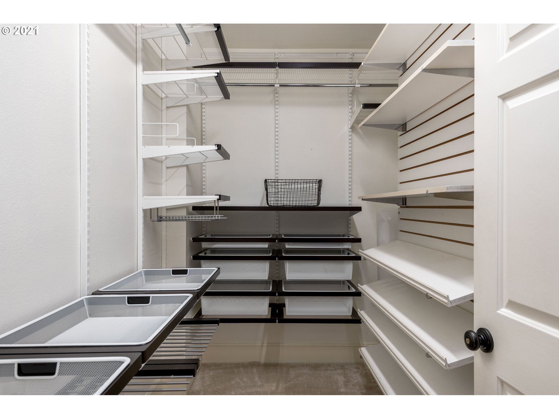 1703 Victorian Way Eugene, OR 97401 - Photo 15 of 32 a view of entryway and hall