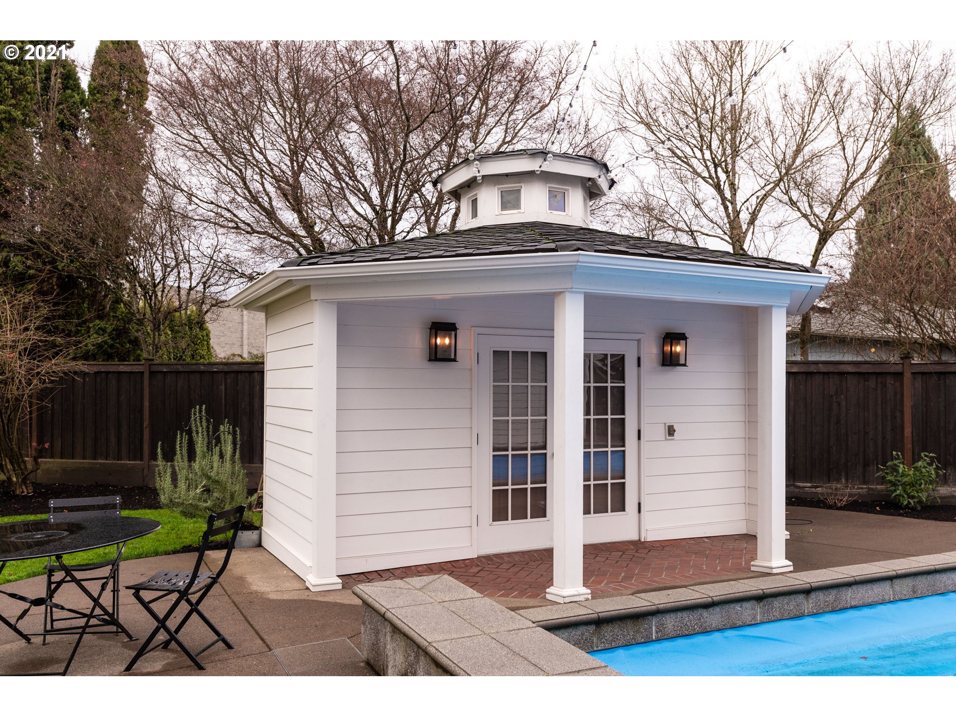 1703 Victorian Way Eugene, OR 97401 - Photo 32 of 32 a front view of a house with a yard