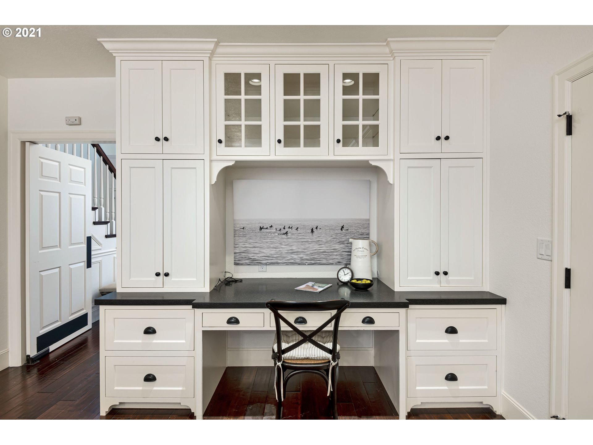 1703 Victorian Way Eugene, OR 97401 - Photo 7 of 32 a view of cabinets