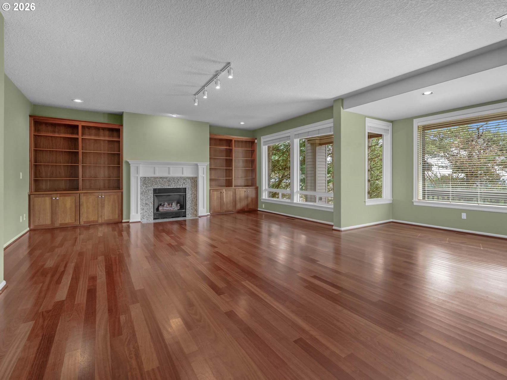 1815 Northwest Rosefinch Lane Portland, OR 97229 - Photo 38 of 48