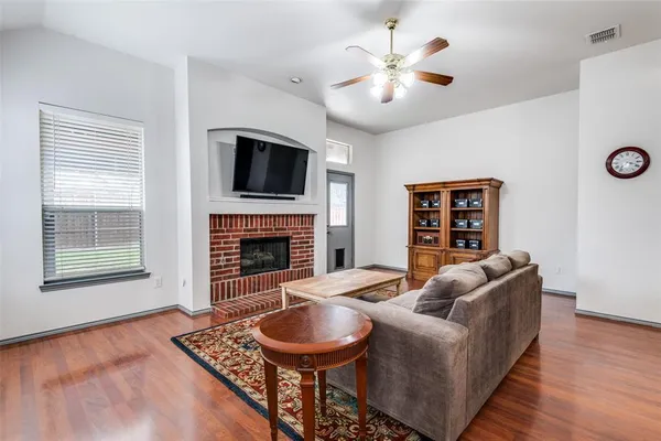$385,000 | 1409 Clear Creek Drive, Allen, TX 75002