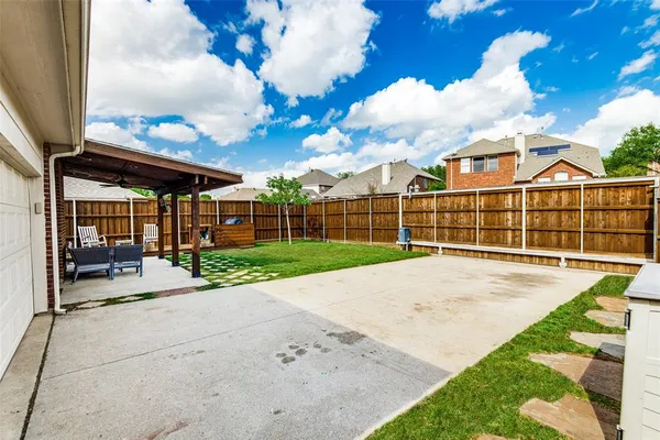 $385,000 | 1409 Clear Creek Drive, Allen, TX 75002