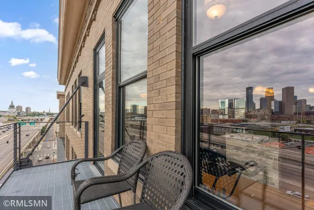 $375,000 | 290 Market Street, Unit 811, Minneapolis, MN 55405