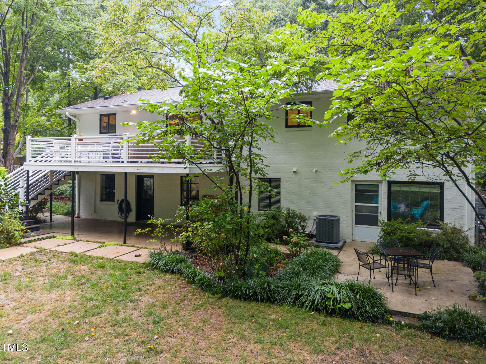 806 Beaver Dam Road Raleigh, NC 27607 - Photo 8 of 37 16-web-or-mls-DJI_20250807100352_0717_D