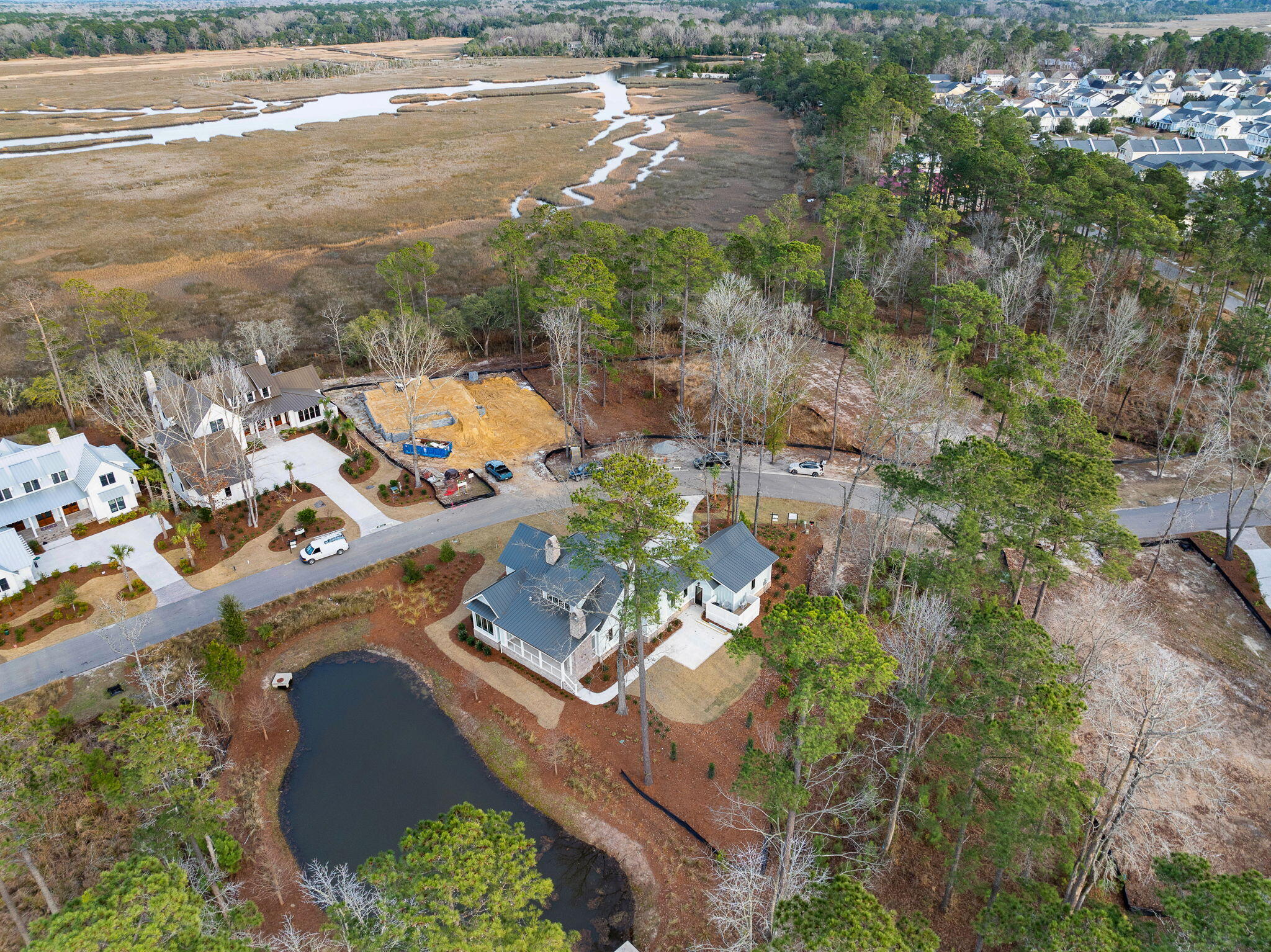 111 Peninsula Drive Ravenel, SC 29470 - Photo 7 of 75 10-web-or-mls-Barclay Media Co -25
