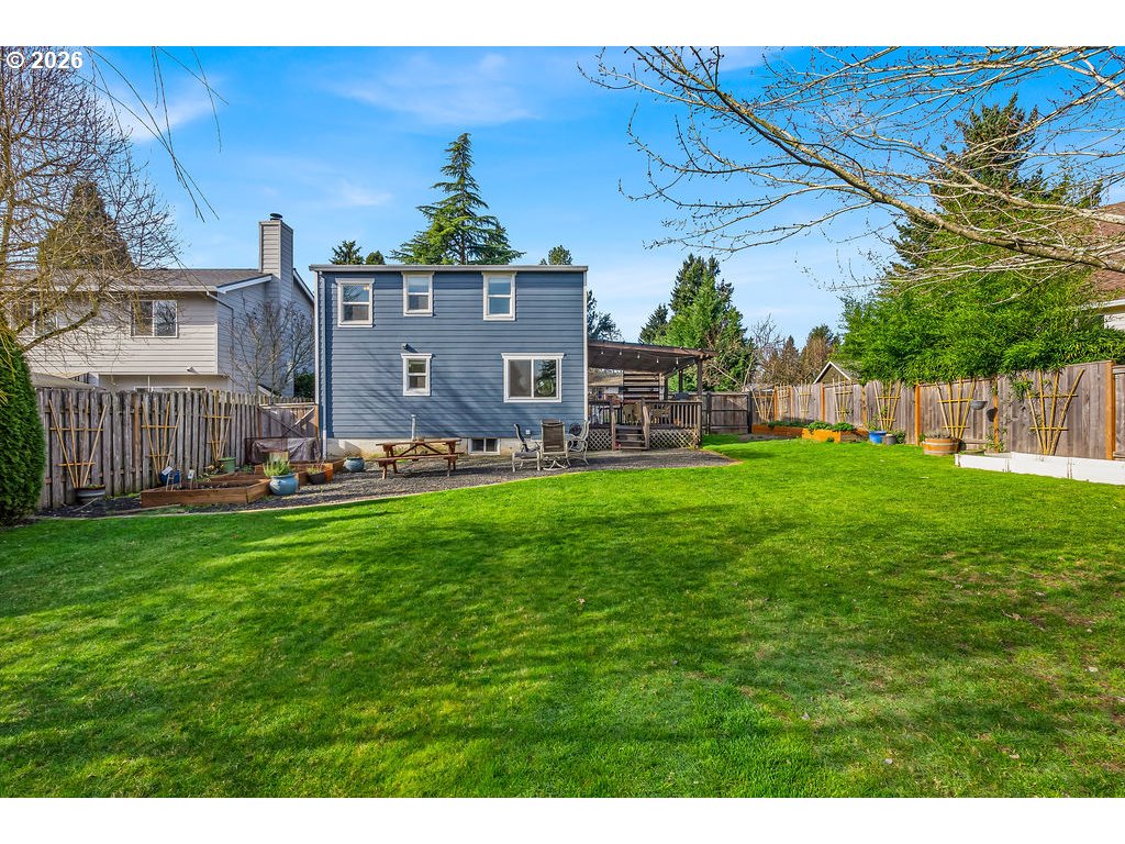 8465 Southwest Blake Street Tualatin, OR 97062 - Photo 38 of 42