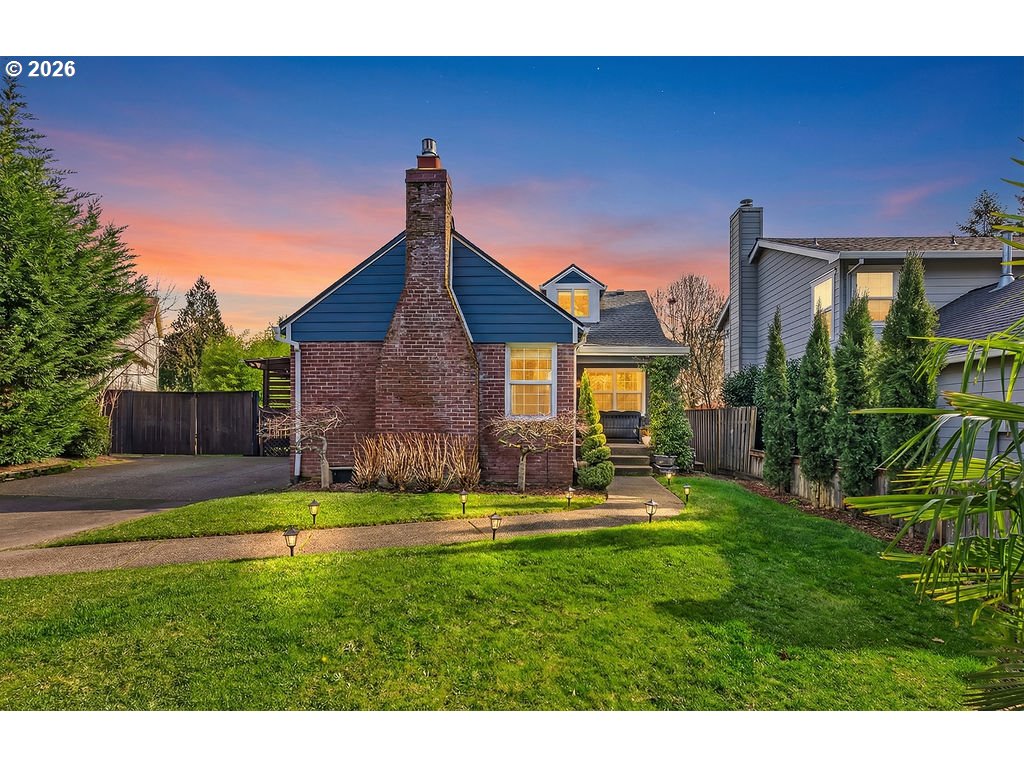 8465 Southwest Blake Street Tualatin, OR 97062 - Photo 40 of 42