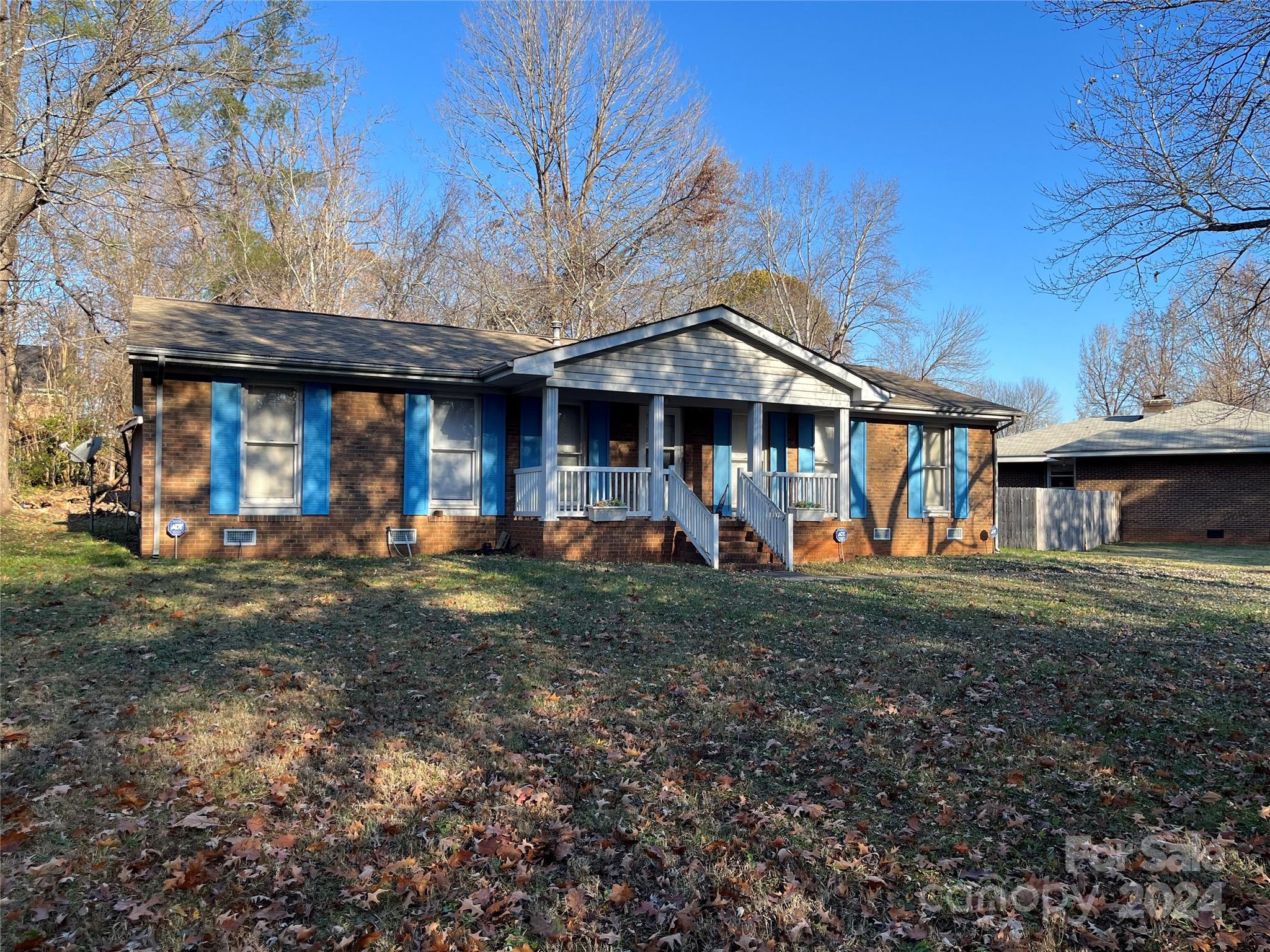 7008 Crossridge Road Charlotte, NC 28214 - Photo 1 of 3 Gallery Image 1