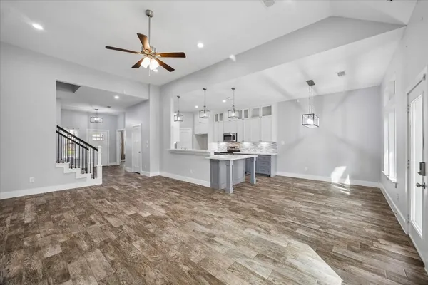 $450,000 | 13219 Salem Circle, Montgomery, TX 77356