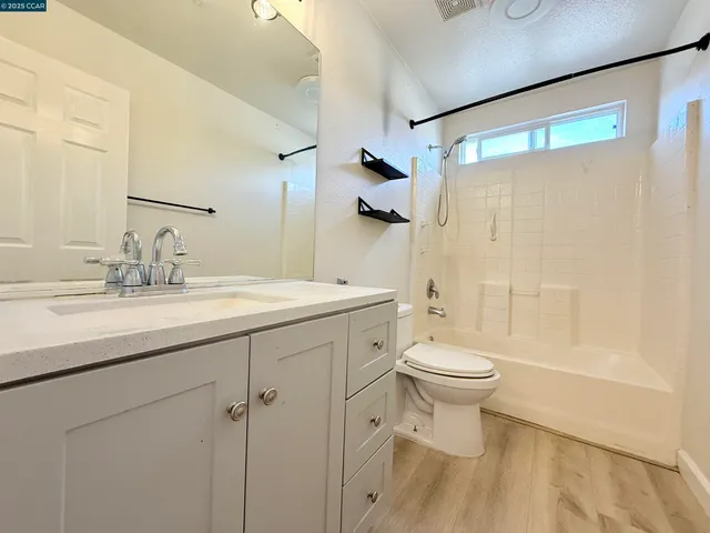 $3,200 | 815 Spring Mountain Lane, American Canyon, CA 94503