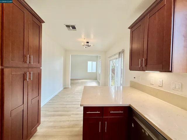 $3,200 | 815 Spring Mountain Lane, American Canyon, CA 94503