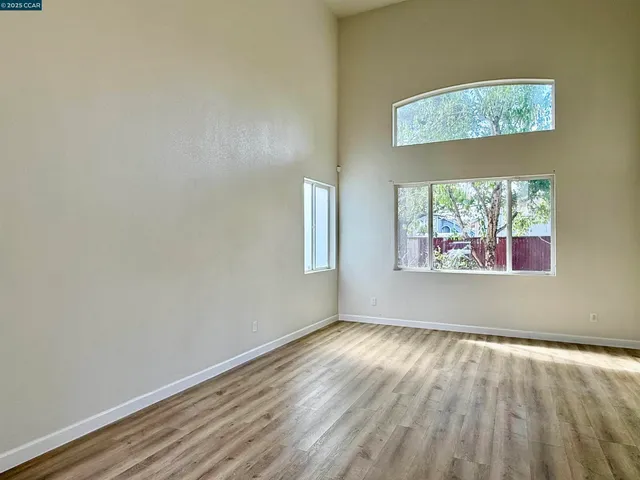 $3,200 | 815 Spring Mountain Lane, American Canyon, CA 94503
