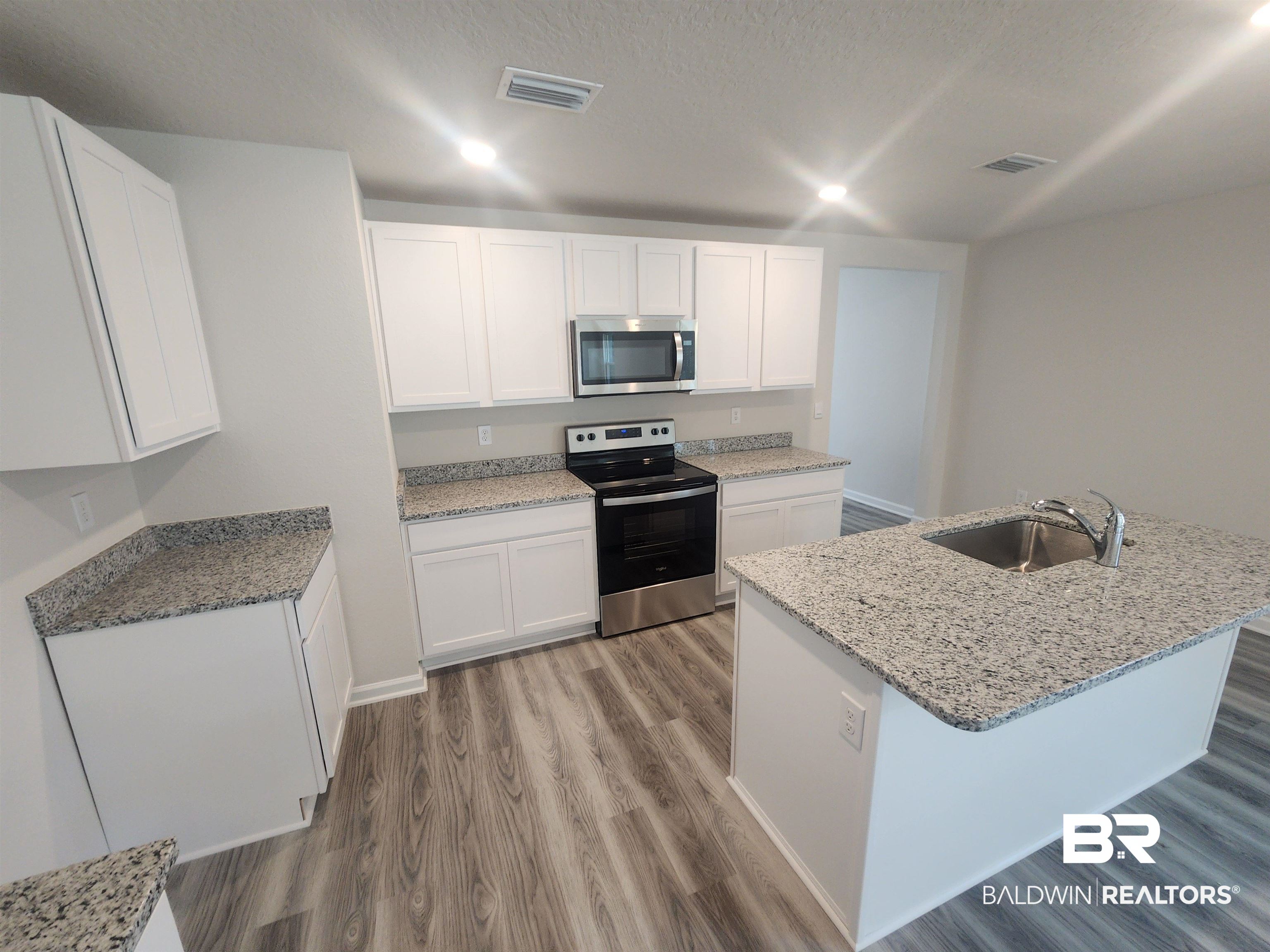 8800 Summer Bay Lane Foley, AL 36535 - Photo 5 of 6