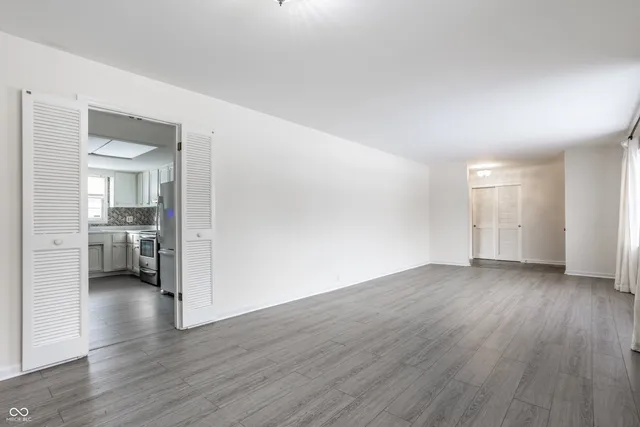 $349,900 | 647 Spring Mill Lane, Indianapolis, IN 46260