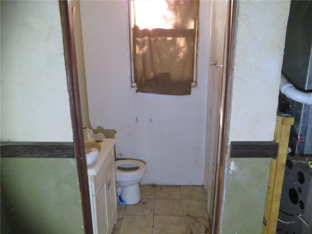 136 Chess Street Monongahela, PA 15063 - Photo 13 of 22 a bathroom with a toilet and a sink