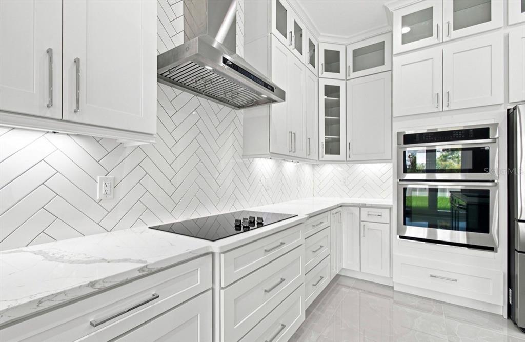 15436 Casey Road Tampa, FL 33624 - Photo 8 of 100 Gallery Image 8