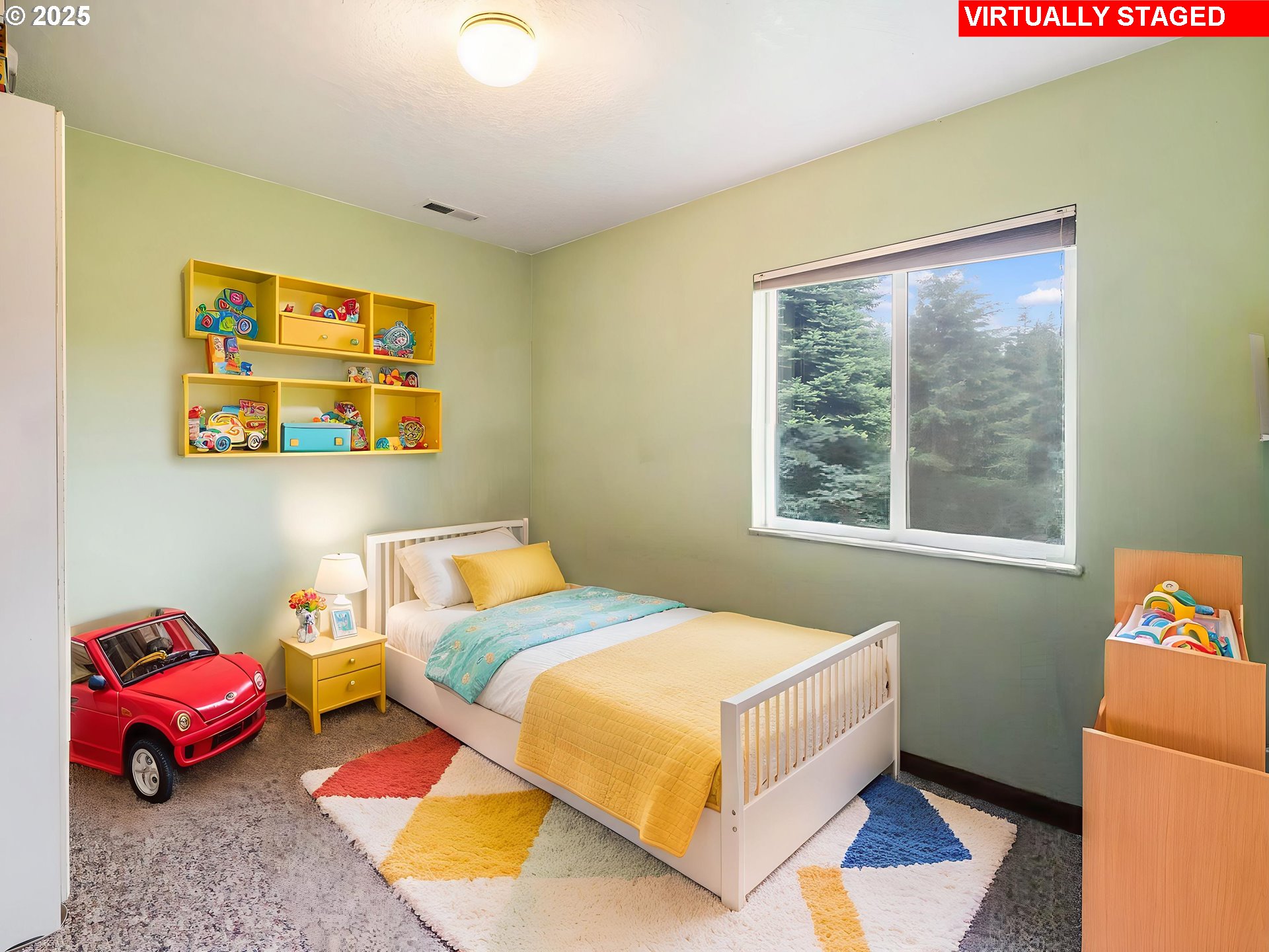 19791 Northeast Sunnycrest Road Newberg, OR 97132 - Photo 15 of 40 a bedroom with a bed and a window