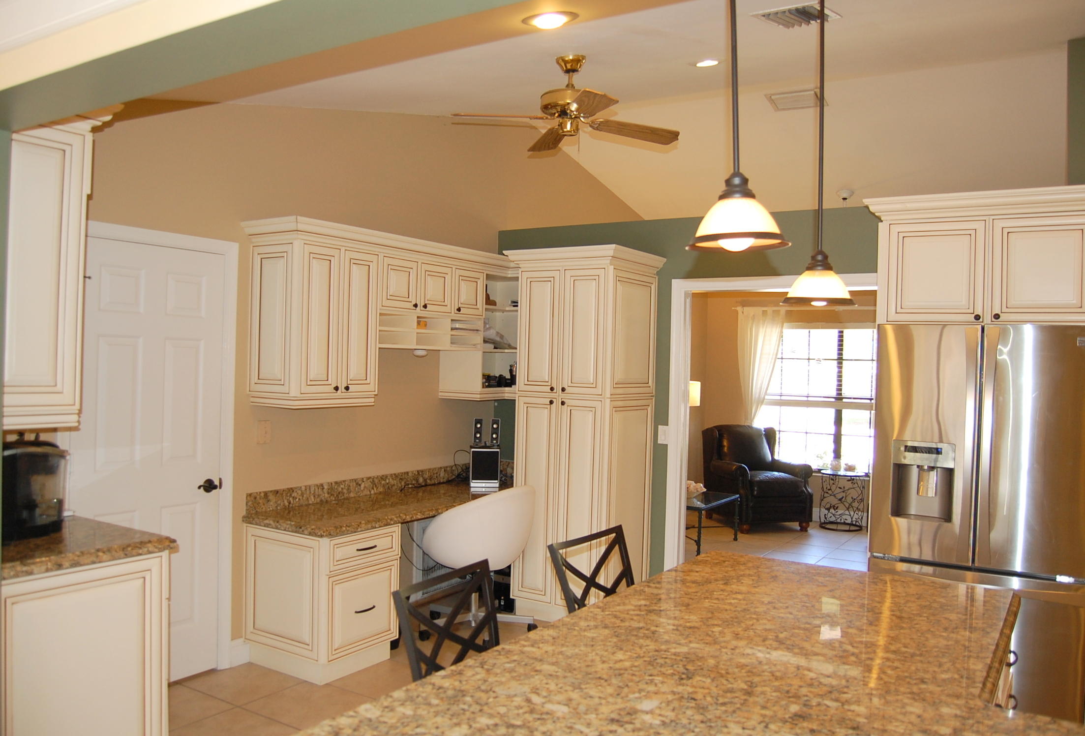 999 Northwest 5th Avenue Boca Raton, FL 33432 - Photo 3 of 43 04 Kitchen.JPG