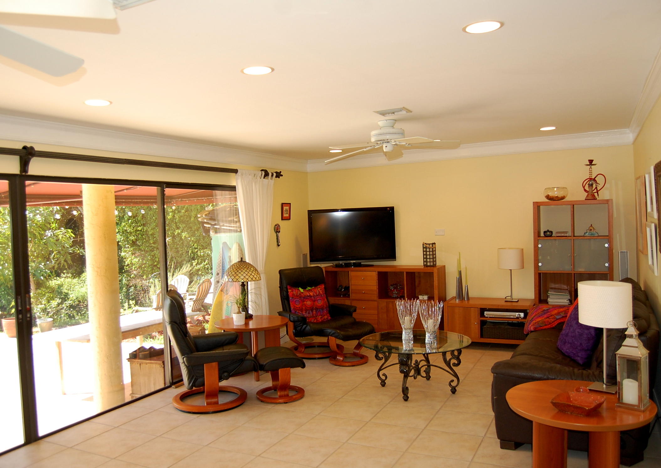 999 Northwest 5th Avenue Boca Raton, FL 33432 - Photo 10 of 43 11 Family Room.JPG